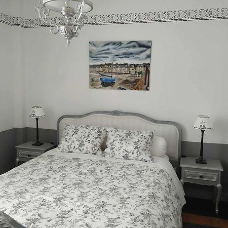 Bed and Breakfast Chez Marie Cancale Exterior foto